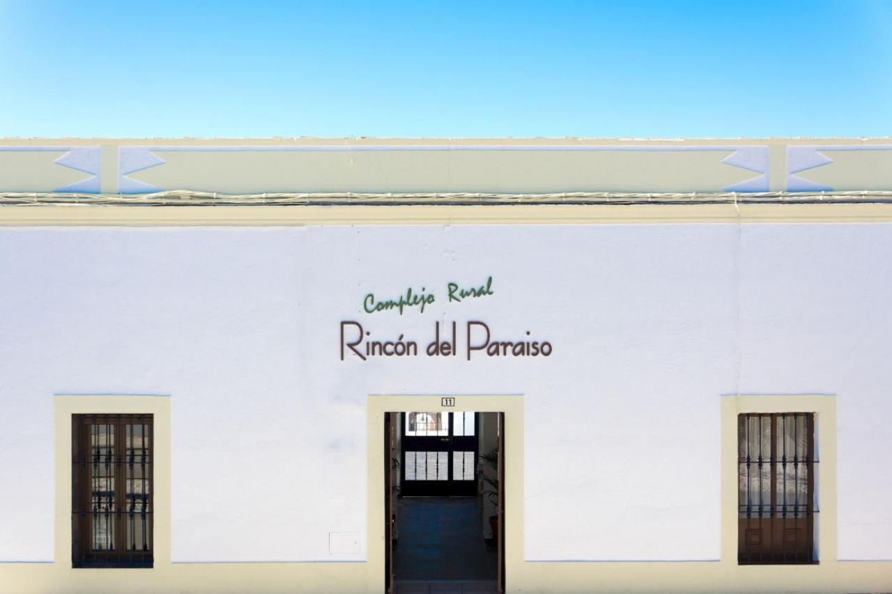 Complejo Rural Rincon Del Paraiso Valencia del Mombuey Bagian luar foto